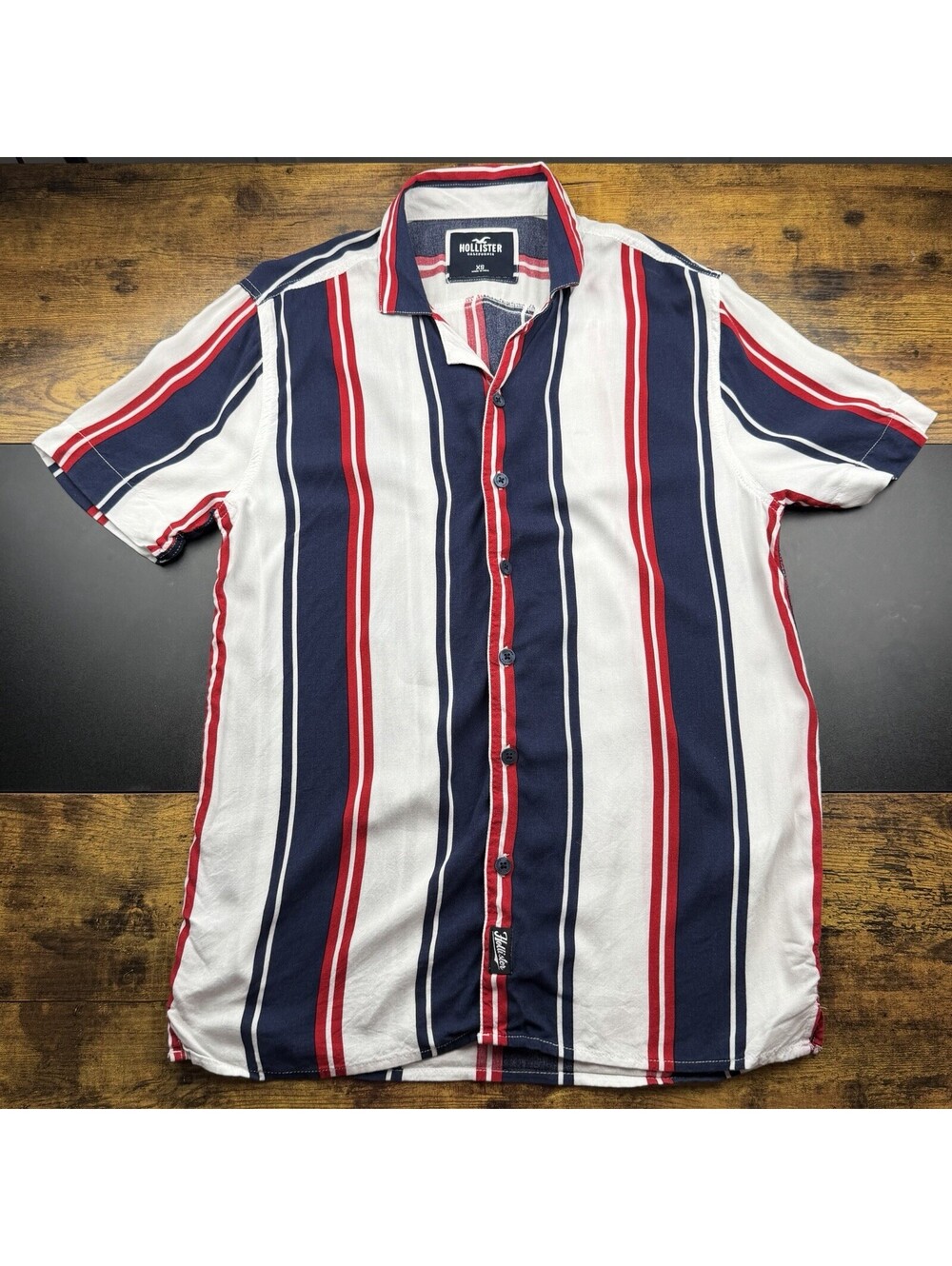 Hollister Men’s XS Striped Button Up Shirt Navy Red White Short Sleeve Y2K